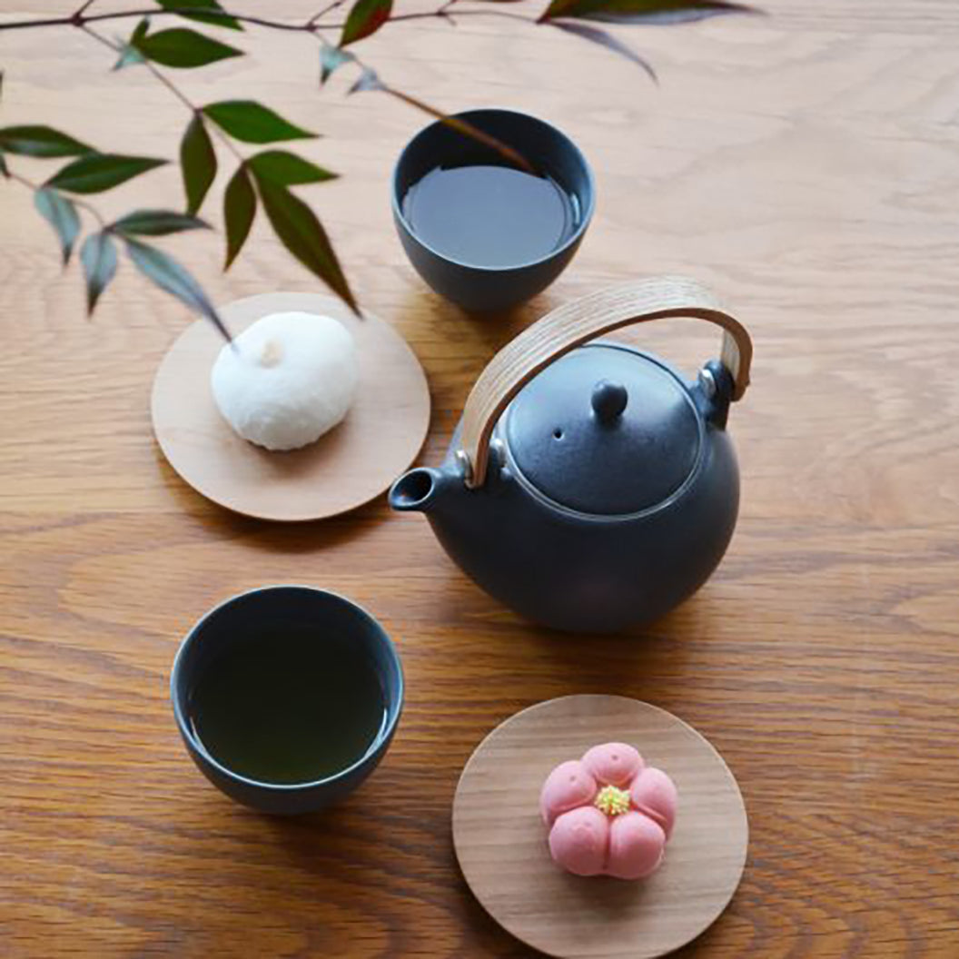 YUI teapot & teacup set in gift box