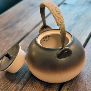 Handmade ceramic teapot - The caramel