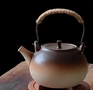Handmade ceramic teapot - The caramel globe