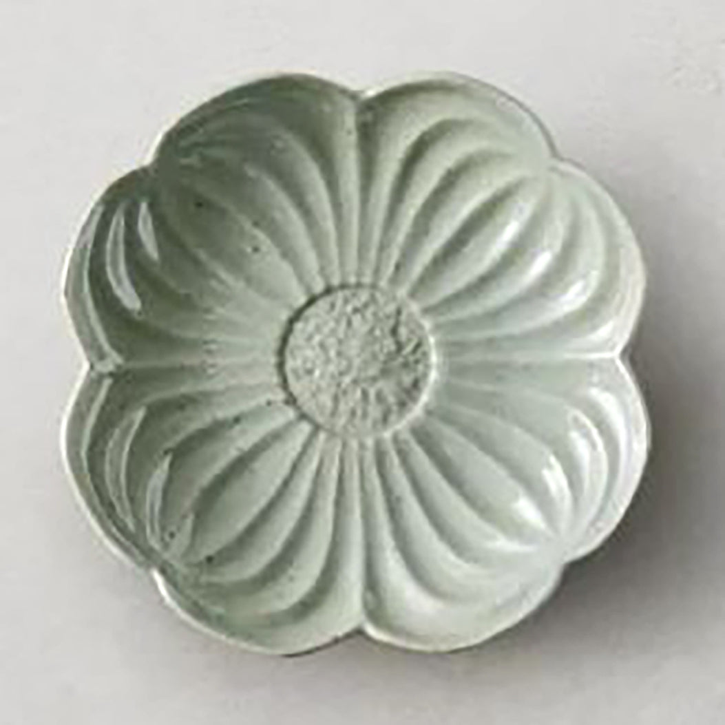 Japanese style small plate - floral series