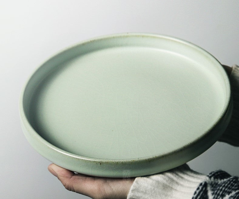 Ceramic serving plate - stack series