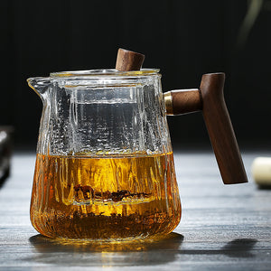 Glacier – glass teapot with wood handle