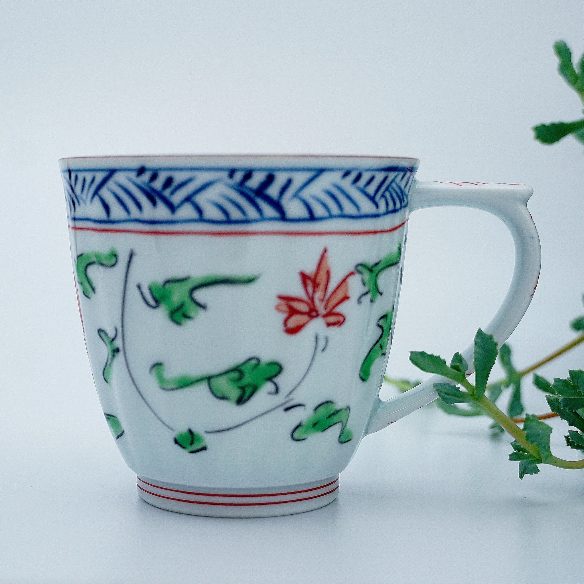 Hasami ware - Karakusa